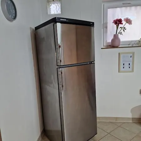 Schoene Grosse 2 Schlafzimmer Max 5 Personen * Büttelborn