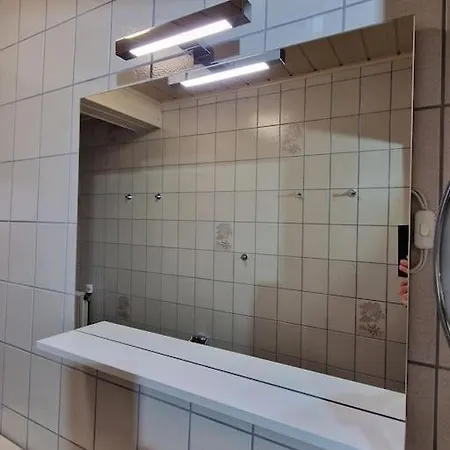 Schoene Grosse 2 Schlafzimmer Max 5 Personen 아파트