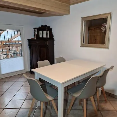 Schoene Grosse 2 Schlafzimmer Max 5 Personen Büttelborn