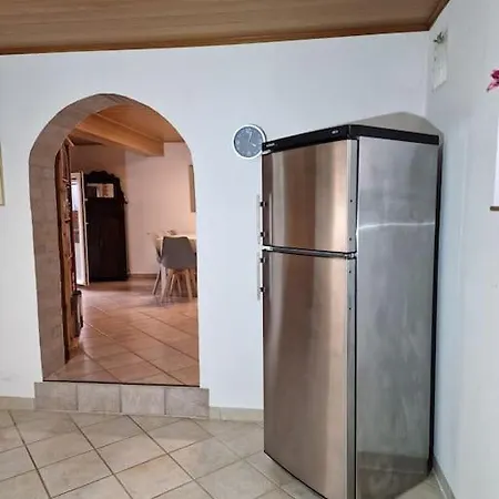 Schoene Grosse 2 Schlafzimmer Max 5 Personen *