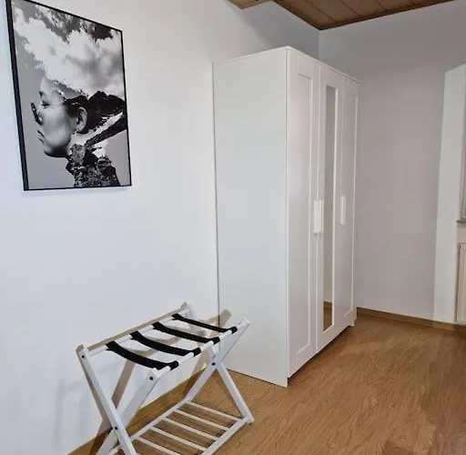 Schoene Grosse 2 Schlafzimmer Max 5 Personen Büttelborn
