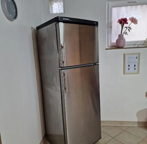 Schoene Grosse 2 Schlafzimmer Max 5 Personen * Büttelborn