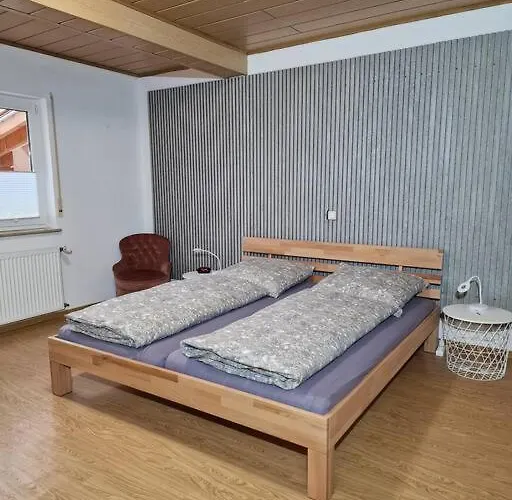 Schoene Grosse 2 Schlafzimmer Max 5 Personen Büttelborn
